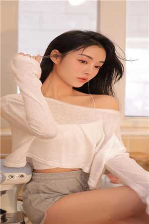 被赶出家门后，少爷勇闯娱乐圈