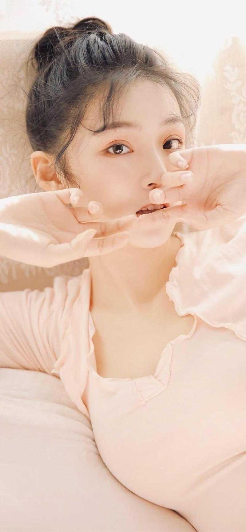 成为顶流后，女友联合私生饭害我傅婉凝林靳言前文+后续