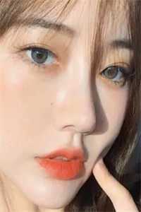 上岸提离婚，反手和市长女儿领证