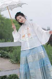 大结局小说《她必须咽下所有未死眷恋》结局+番外